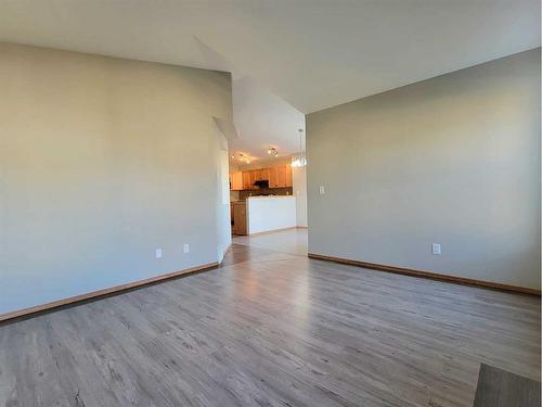 9441 90A Street, Grande Prairie, AB - Indoor Photo Showing Other Room