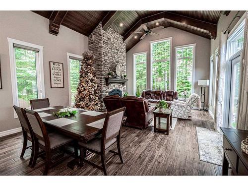 8017 Tamarack Close, Rural Grande Prairie No. 1, County Of, AB - Indoor Photo Showing Dining Room