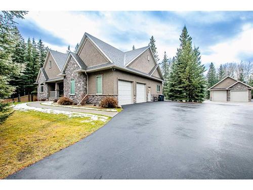 8017 Tamarack Close, Rural Grande Prairie No. 1, County Of, AB - Outdoor With Facade