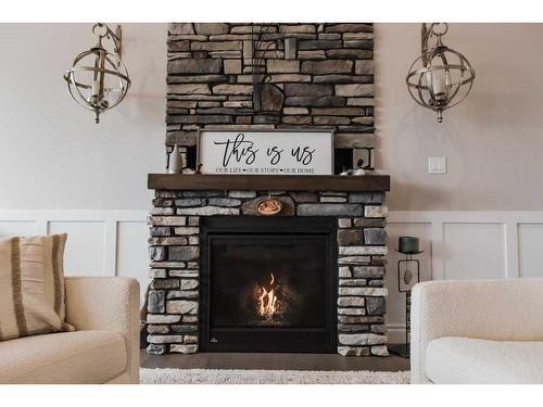 10506 152 B Avenue, Rural Grande Prairie No. 1, County Of, AB - Indoor Photo Showing Living Room With Fireplace