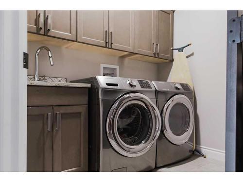 10506 152 B Avenue, Rural Grande Prairie No. 1, County Of, AB - Indoor Photo Showing Laundry Room