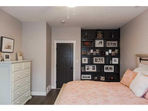 10506 152 B Avenue, Rural Grande Prairie No. 1, County Of, AB - Indoor Photo Showing Bedroom