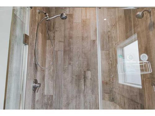 10506 152 B Avenue, Rural Grande Prairie No. 1, County Of, AB - Indoor Photo Showing Bathroom