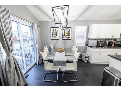 12303 103 Street, Grande Prairie, AB - Indoor Photo Showing Dining Room