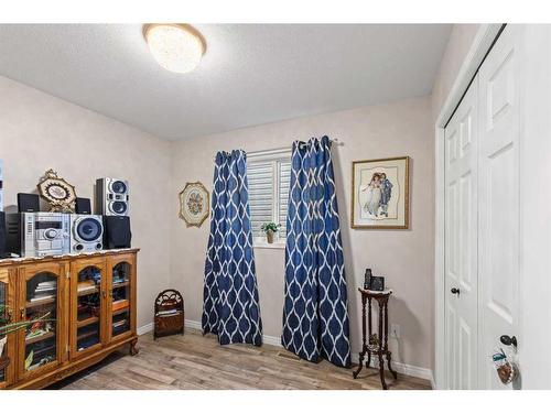 7114 87B Street, Grande Prairie, AB - Indoor Photo Showing Other Room