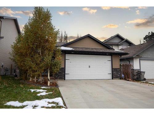 7114 87B Street, Grande Prairie, AB - Outdoor