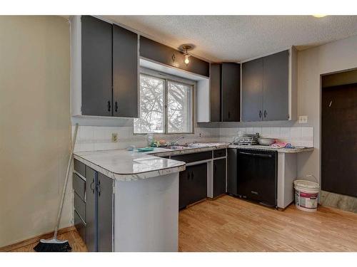 11106 95 Street, Grande Prairie, AB - Indoor Photo Showing Kitchen