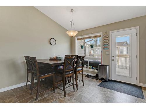 11426 72 Avenue, Grande Prairie, AB - Indoor Photo Showing Dining Room