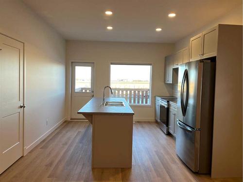 218-11850 84 Avenue, Grande Prairie, AB - Indoor Photo Showing Kitchen With Double Sink