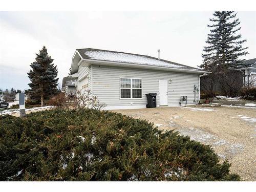 9129 135 Ave, Peace River, AB - Outdoor