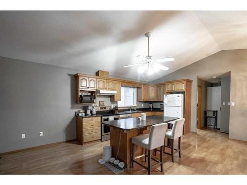 9129 135 Ave, Peace River, AB - Indoor