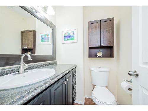 6218 90 Street, Grande Prairie, AB - Indoor Photo Showing Bathroom