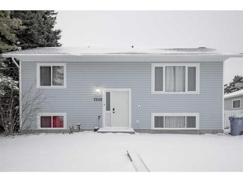 4501 47 St, Grimshaw, AB - Outdoor