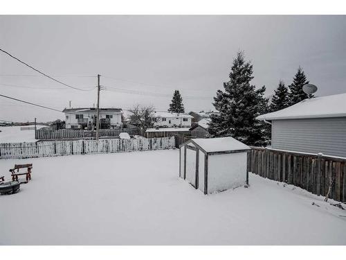 4501 47 St, Grimshaw, AB - Outdoor