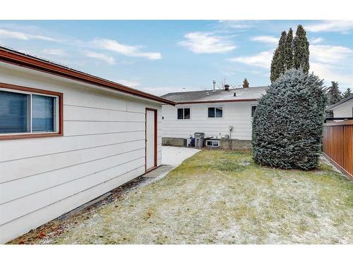 11713 95 Street, Grande Prairie, AB - Outdoor With Exterior