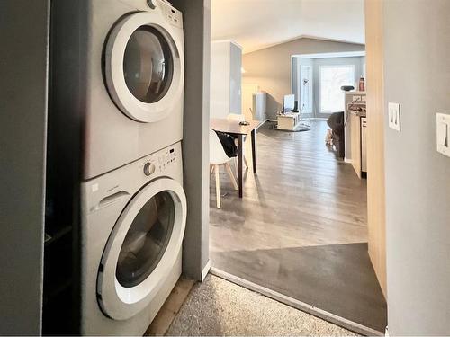 10361 Kateri Drive, Grande Prairie, AB - Indoor Photo Showing Laundry Room