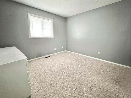 10361 Kateri Drive, Grande Prairie, AB - Indoor Photo Showing Other Room