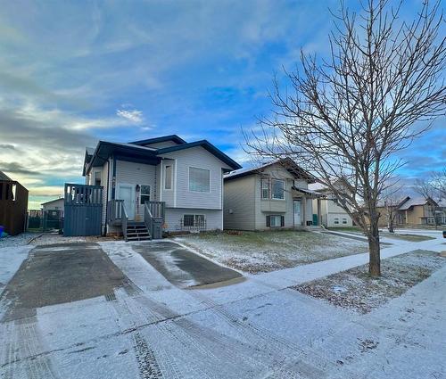 8829 65 Avenue, Grande Prairie, AB - Outdoor