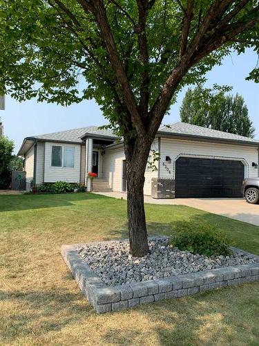 6306 99 Street, Grande Prairie, AB - Outdoor