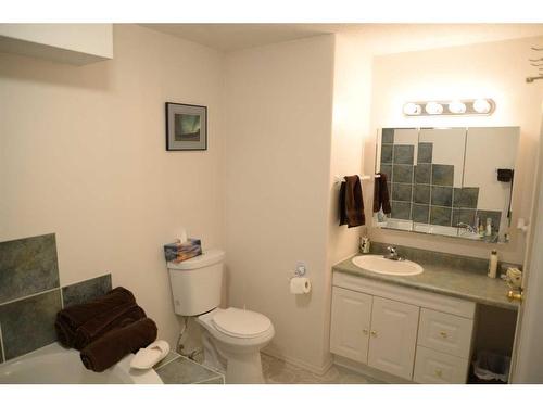 6306 99 Street, Grande Prairie, AB - Indoor Photo Showing Bathroom