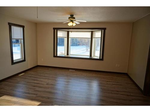 107244 Hwy 697, Rural Mackenzie County, AB - Indoor Photo Showing Other Room