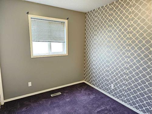 12401 97B Street, Grande Prairie, AB - Indoor Photo Showing Other Room