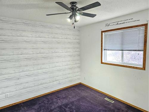 12401 97B Street, Grande Prairie, AB - Indoor Photo Showing Other Room