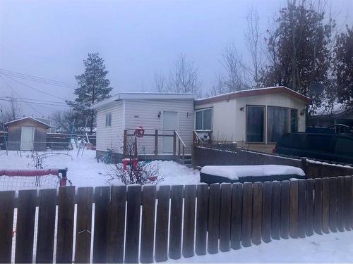 9908 105 Street, High Level, AB - Outdoor