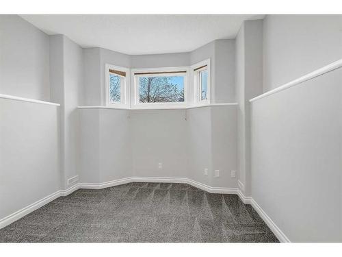 9101 Lakeshore Drive, Grande Prairie, AB - Indoor Photo Showing Other Room