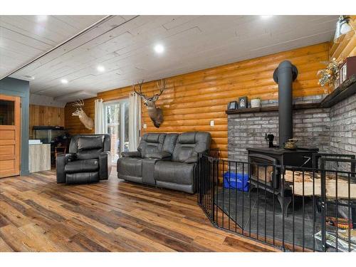 743026 Rr 50, Rural Grande Prairie No. 1, County Of, AB - Indoor With Fireplace