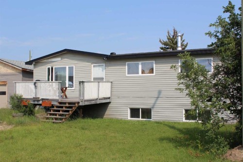 409 2Nd Street Ne, Manning, AB - Outdoor With Exterior