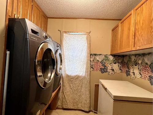 67472 Rge Rd 225, Valleyview, AB - Indoor Photo Showing Laundry Room