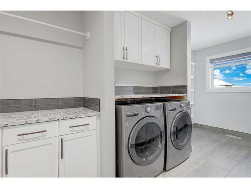 11301 59 Avenue, Grande Prairie, AB - Indoor Photo Showing Laundry Room