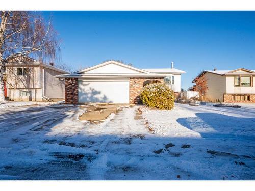 9662 65 Avenue, Grande Prairie, AB - Outdoor