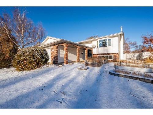 9662 65 Avenue, Grande Prairie, AB - Outdoor