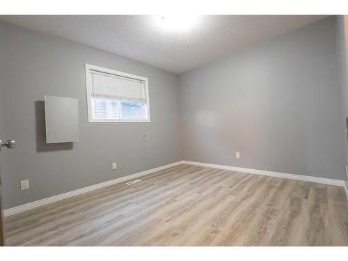 9701 67 Avenue, Grande Prairie, AB - Indoor Photo Showing Other Room