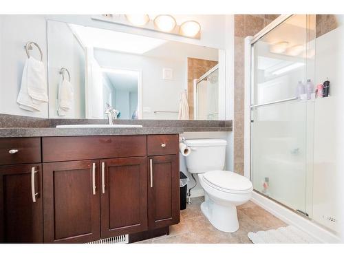 8822 73 Avenue, Grande Prairie, AB - Indoor Photo Showing Bathroom