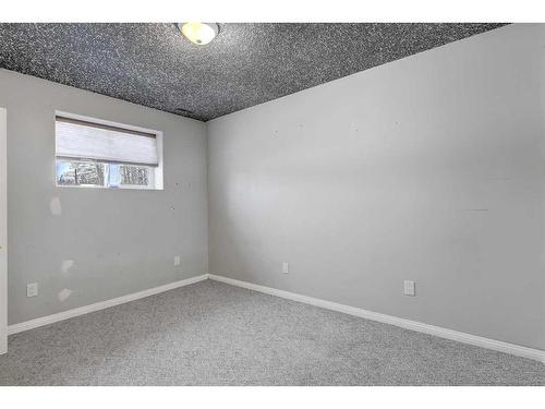 13-71204 Range Road 55, Grande Prairie, AB - Indoor Photo Showing Other Room