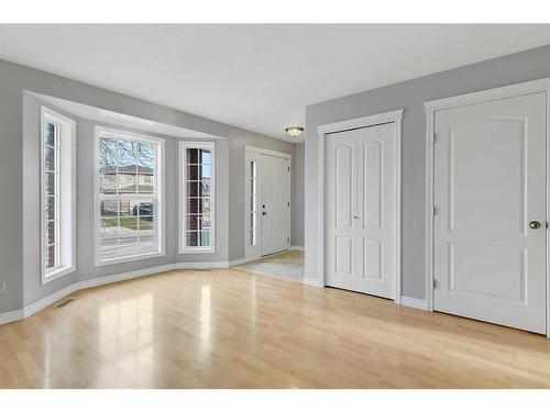 18 Pinnacle Avenue, Grande Prairie, AB - Indoor Photo Showing Other Room