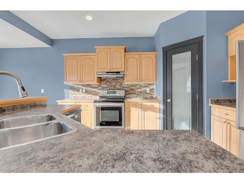 11313 81 Avenue, Grande Prairie, AB - Indoor Photo Showing Kitchen With Double Sink