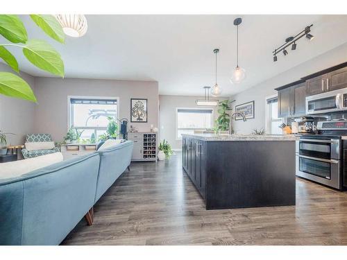 12918 106A Street, Grande Prairie, AB - Indoor Photo Showing Kitchen