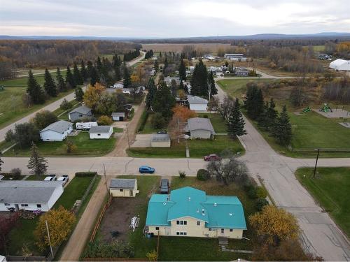 308 4Th Avenue, Kinuso, AB - Outdoor With View