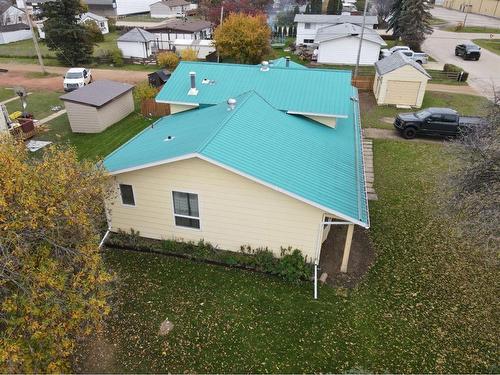 308 4Th Avenue, Kinuso, AB - Outdoor