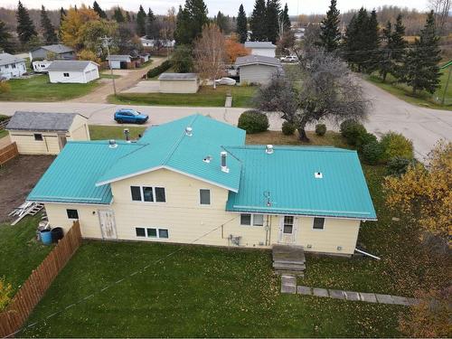 308 4Th Avenue, Kinuso, AB - Outdoor