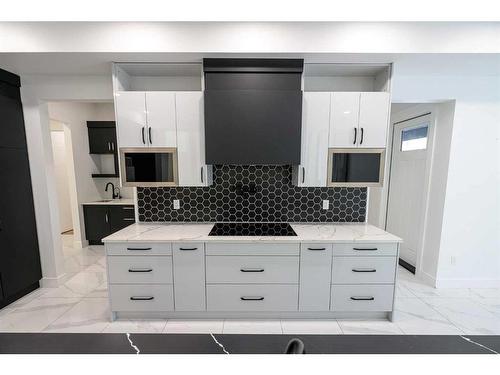 6119 76A Street, Rural Grande Prairie No. 1, County Of, AB - Indoor Photo Showing Kitchen