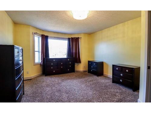 9035 67 Avenue, Grande Prairie, AB - Indoor Photo Showing Other Room