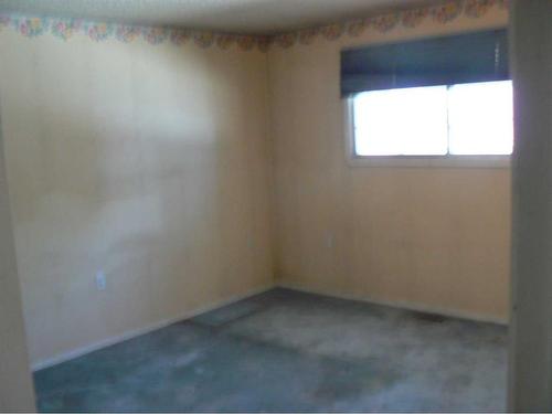 4612 58 Avenue, High Prairie, AB - Indoor Photo Showing Other Room