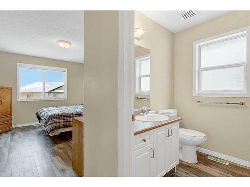 12309 Crystal Lake Drive, Grande Prairie, AB - Indoor Photo Showing Bathroom