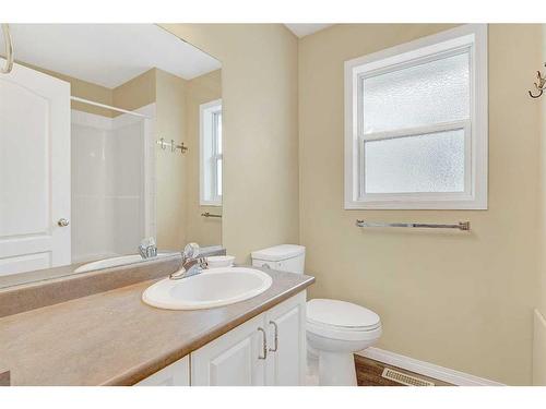 12309 Crystal Lake Drive, Grande Prairie, AB - Indoor Photo Showing Bathroom