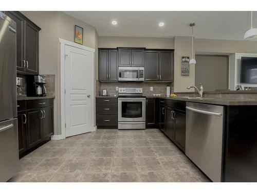 14929 103 Street, Rural Grande Prairie No. 1, County Of, AB - Indoor Photo Showing Kitchen With Stainless Steel Kitchen